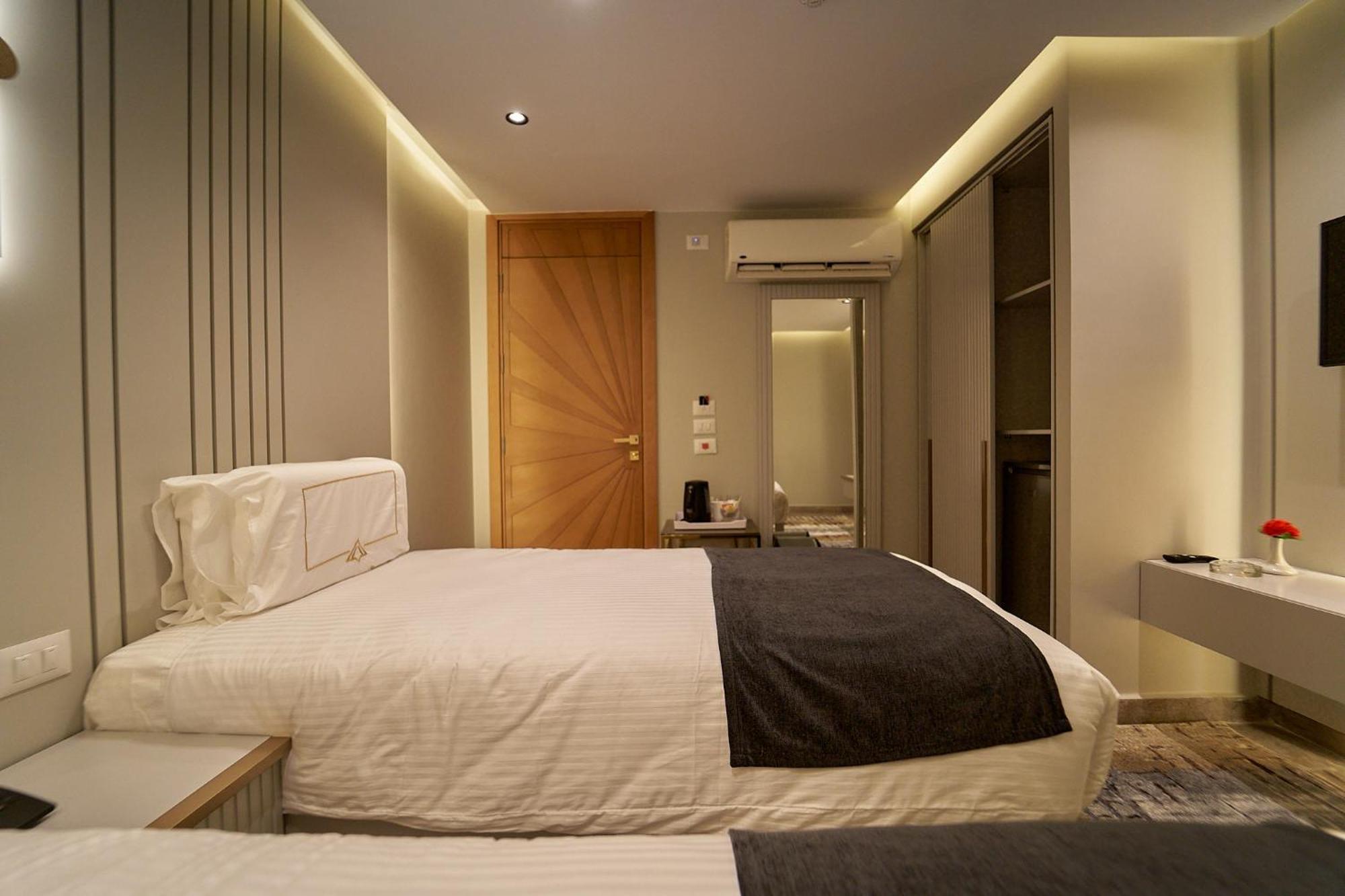 Pyramids Charm Hotel Al Kawm al Akhdar Exterior foto