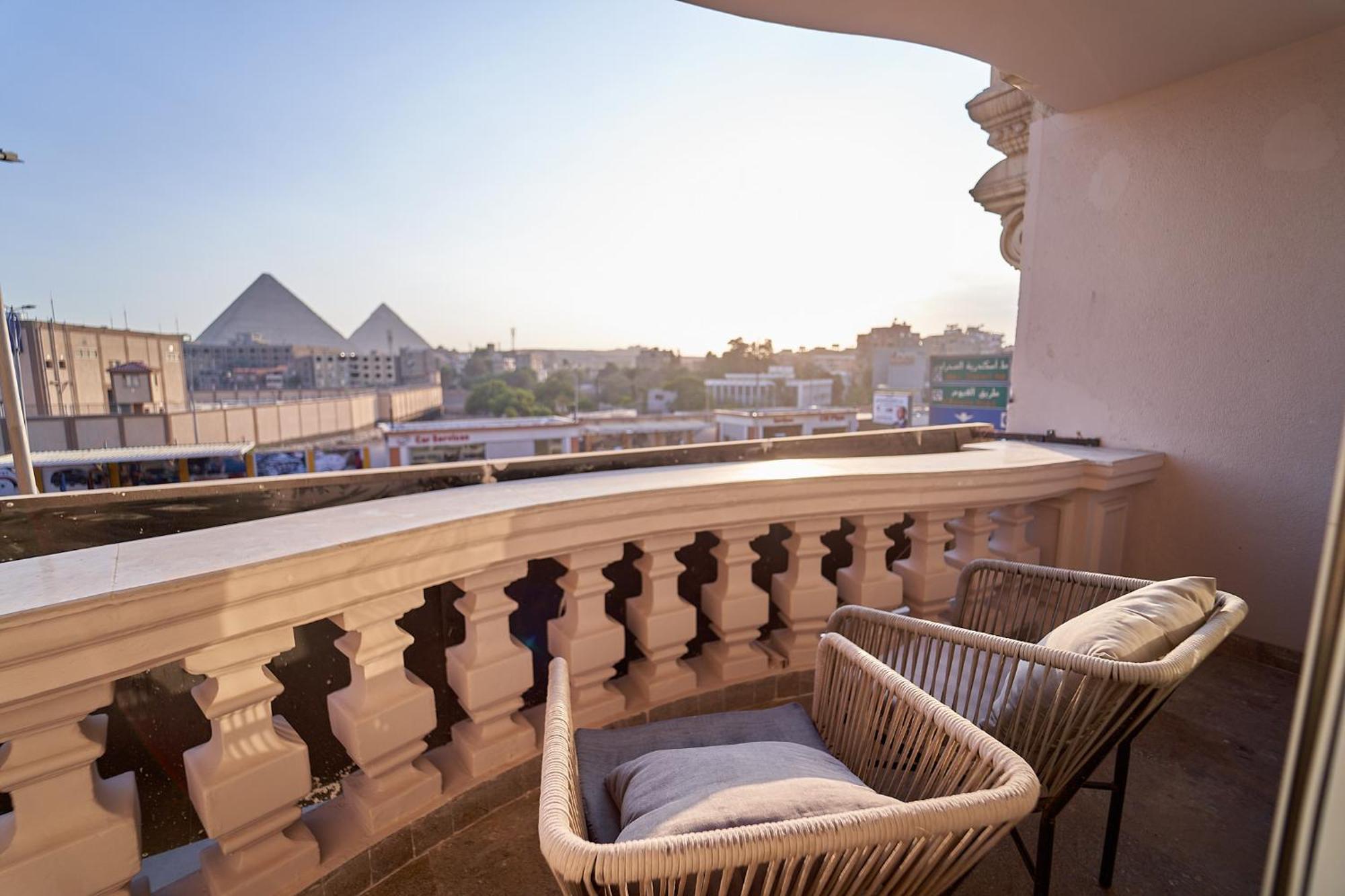 Pyramids Charm Hotel Al Kawm al Akhdar Exterior foto